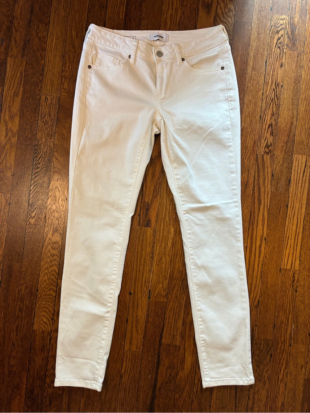 NWT Sonoma Goods for Life White Mid-Rise Supersoft Skinny Jeans Size 4